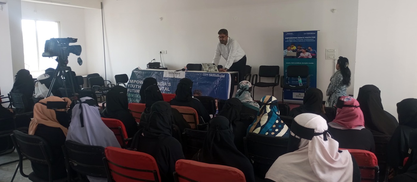 AI Essentials: Myths & Realities, Khilwat — Addressing Participants