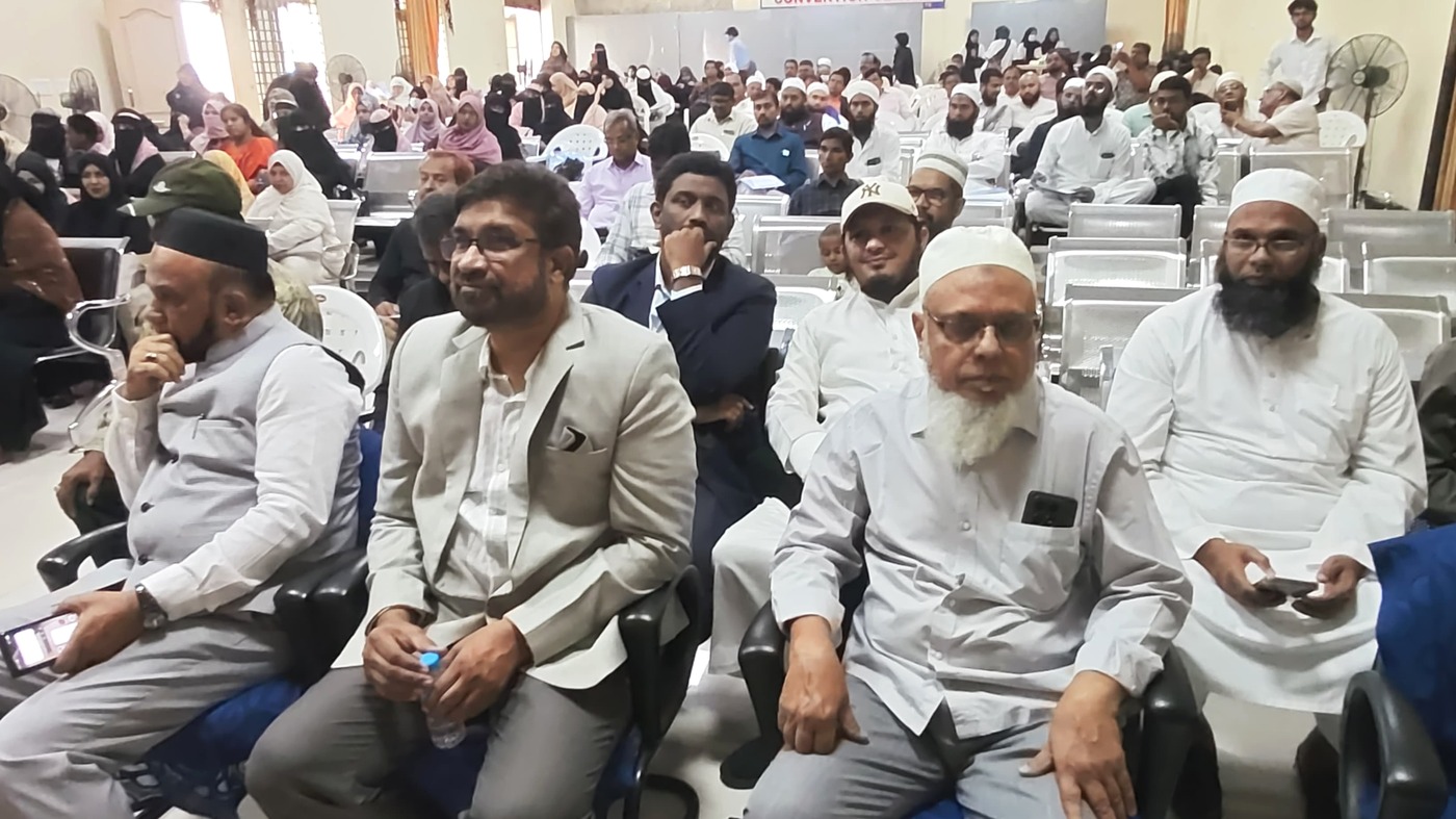 Along with Renowned Dr. Matheen (Anesthetist) and Anwar Saheb (Director, MS Education)