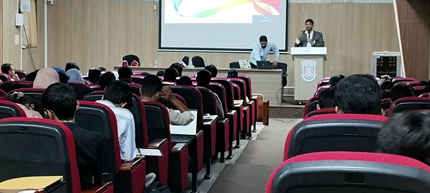 Midway of the Speech from 3 hours workshop on AI and its imact on future careers